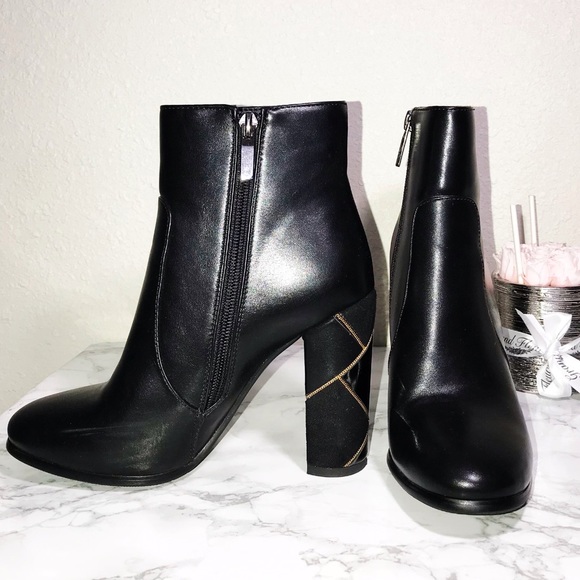 Aldo Shoes - Gorgeous Black / Gold Ankle Boot W/Glam Heel!